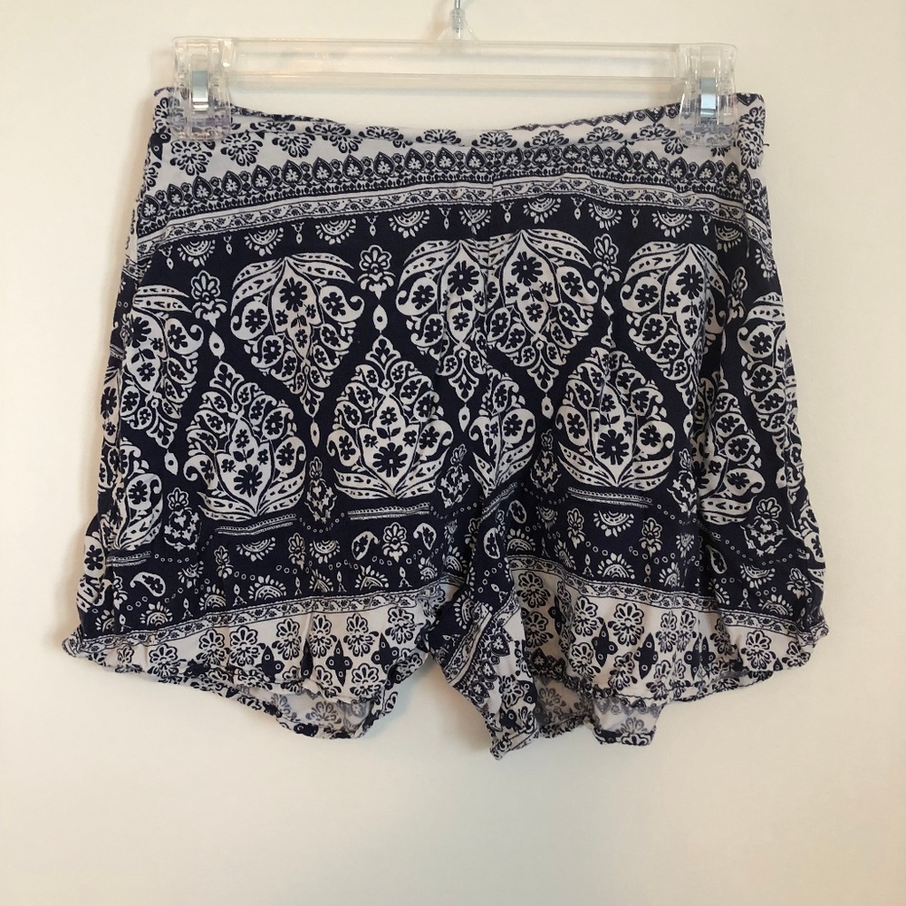Flowy Pattern Shorts